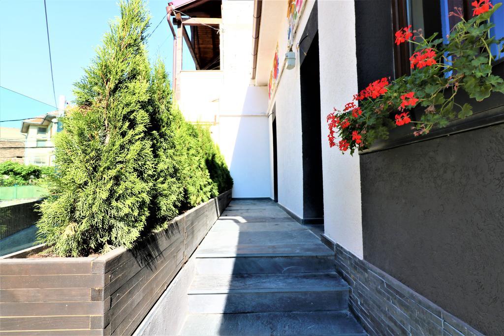 Flowers House ซีบิว ภายนอก รูปภาพ