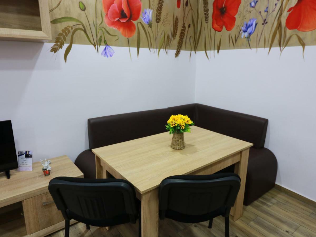 Flowers House ซีบิว ภายนอก รูปภาพ